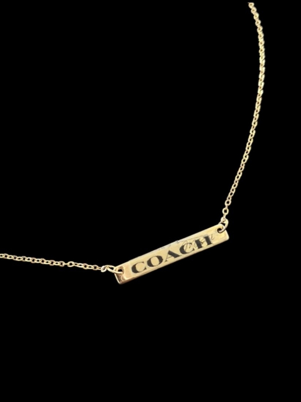 Coach Gold Logo Bar Necklace - Shiny Gold Tone